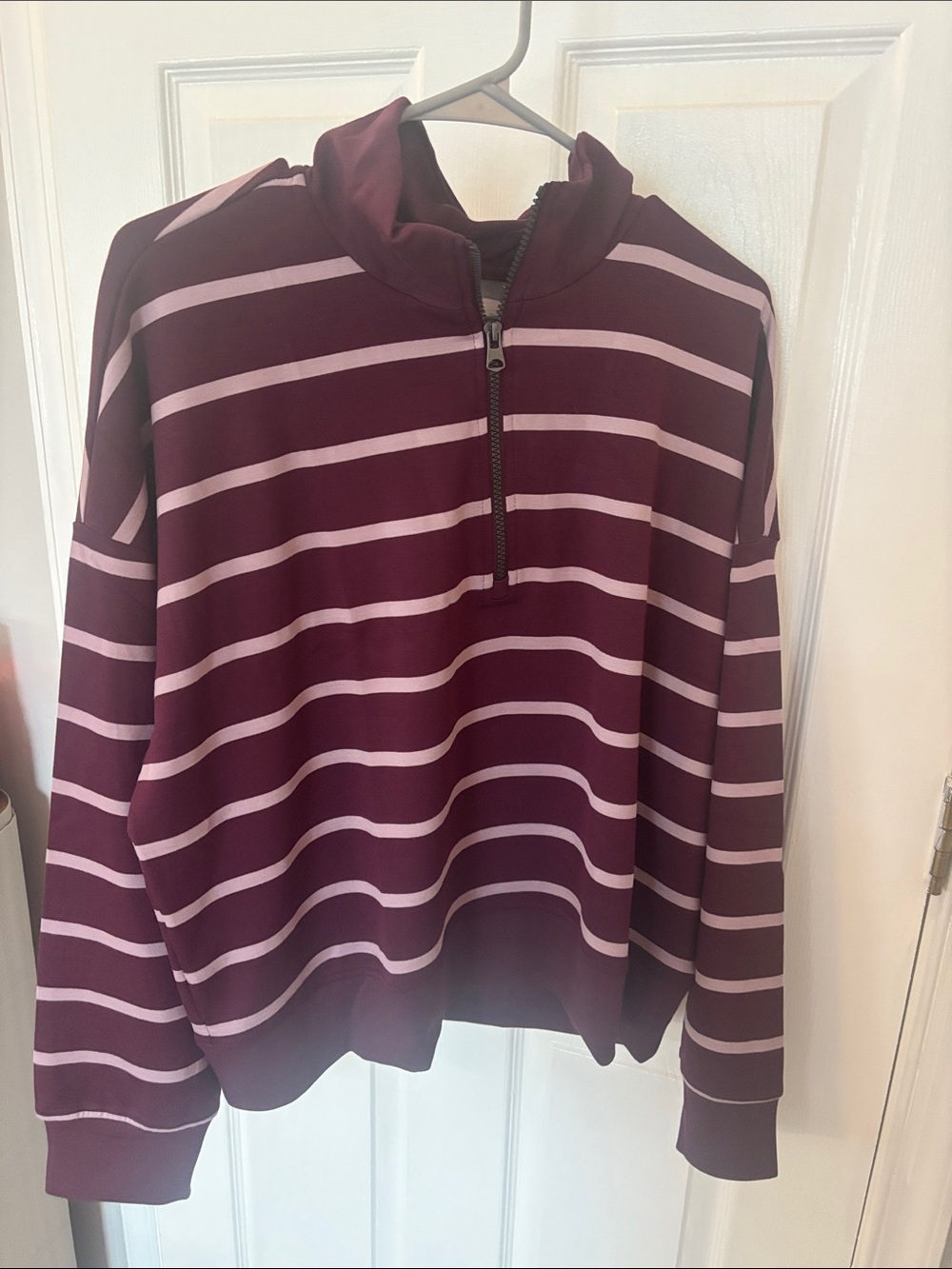 Danskin Women’s Zip Up size XL